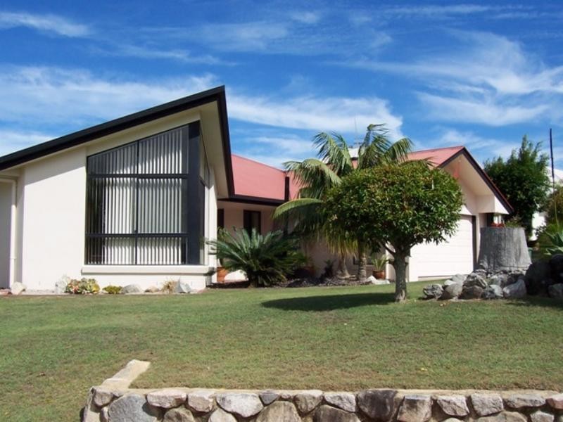 1 Highgrove  Cct, Peregian Springs QLD 4573