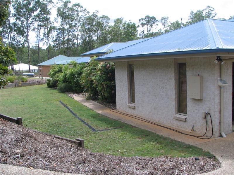 13 Crab Apple Ct, Cooroy QLD 4563