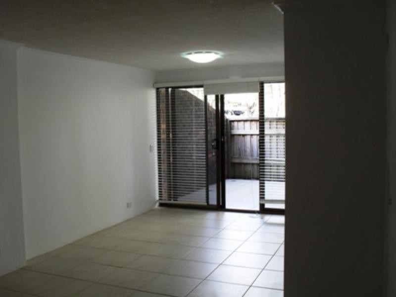 4/4 Peza  Ct, Noosa Heads QLD 4567