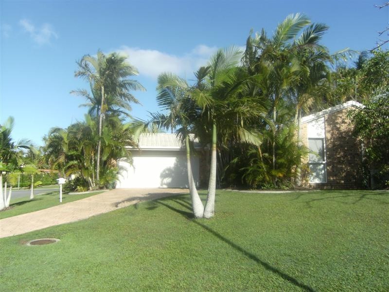 3 Bath Ct, Tewantin QLD 4565