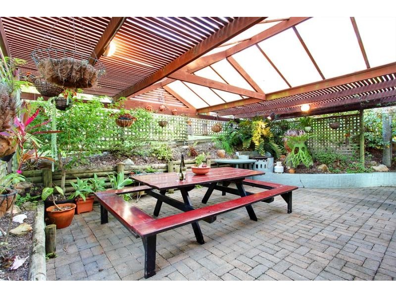 7 Greenoaks Dr, Coolum Beach QLD 4573