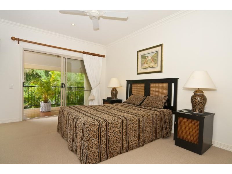 327 Noosa Springs Dr, Noosa Springs QLD 4567