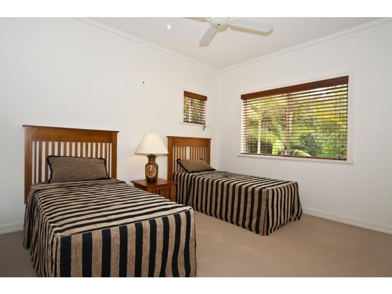 327 Noosa Springs Dr, Noosa Springs QLD 4567