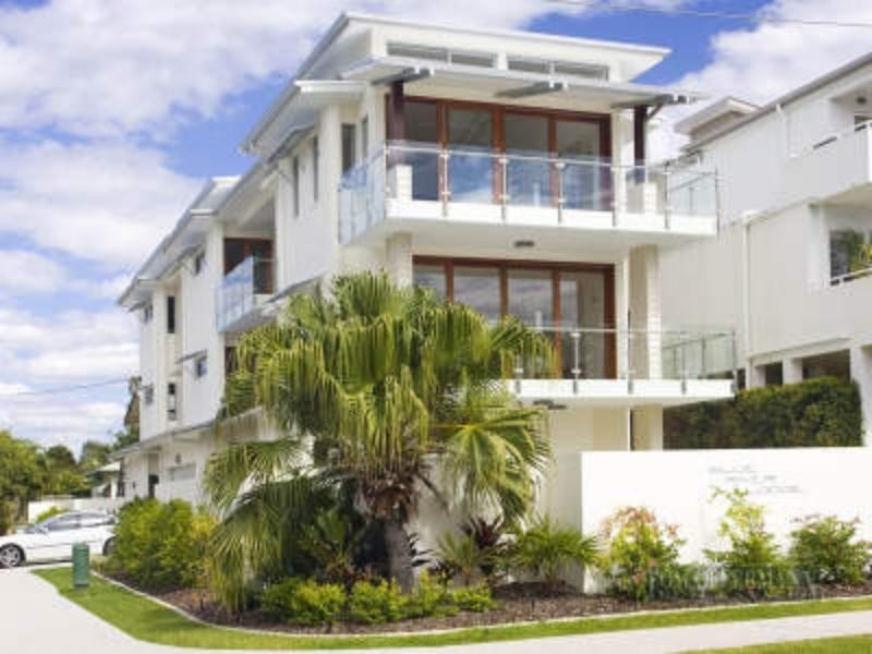 1 /181 Gympie  Tce, Noosaville QLD 4566