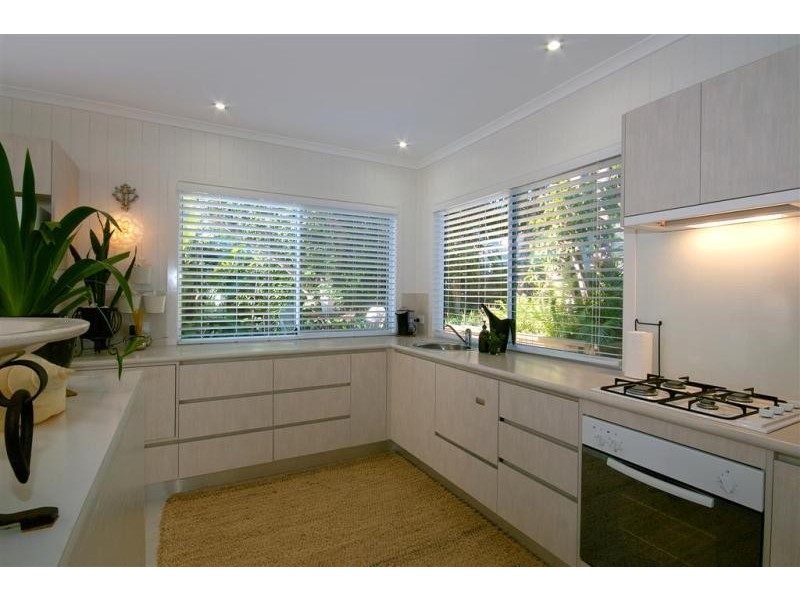 12 Landrail St, Peregian Beach QLD 4573