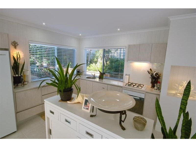 12 Landrail St, Peregian Beach QLD 4573