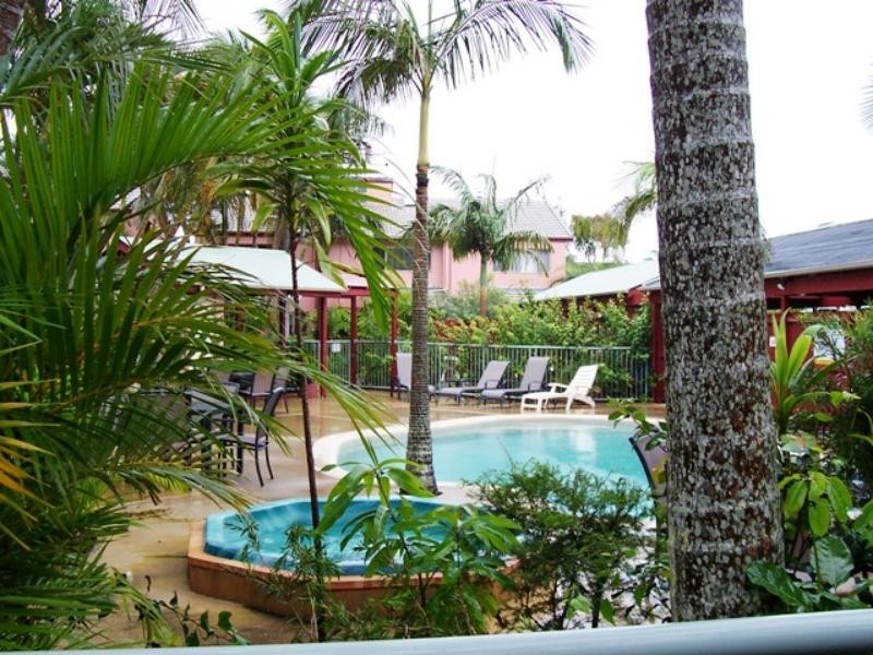 111/24 Lake Weyba Drive Dr, Noosaville QLD 4566