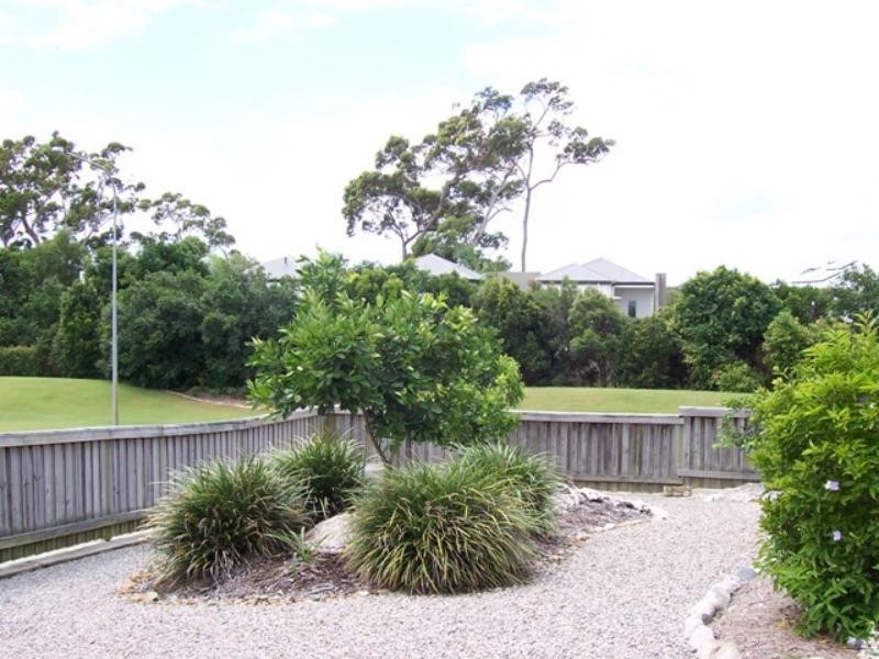 15 Pennant Ct, Peregian Springs QLD 4573