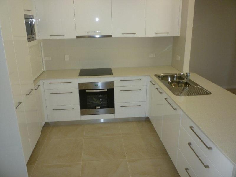 8 Pebble Ct, Peregian Springs QLD 4573