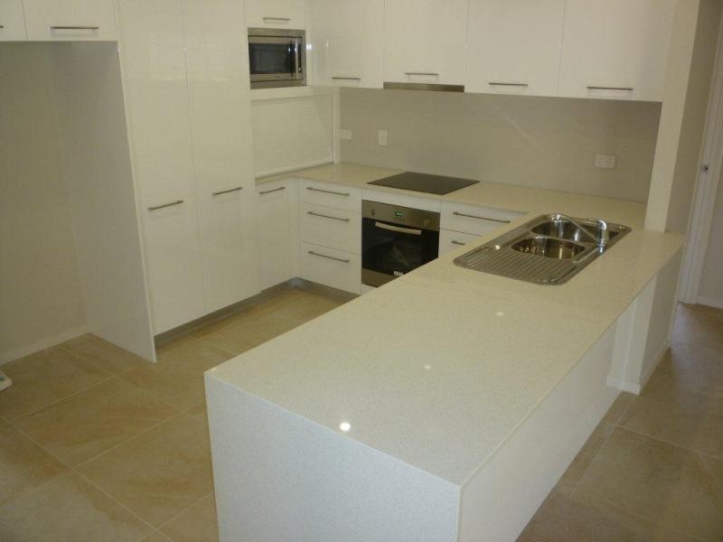 8 Pebble Ct, Peregian Springs QLD 4573