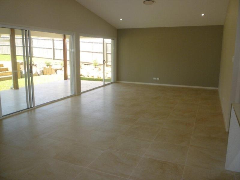 8 Pebble Ct, Peregian Springs QLD 4573