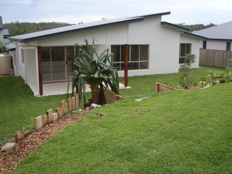 8 Pebble Ct, Peregian Springs QLD 4573