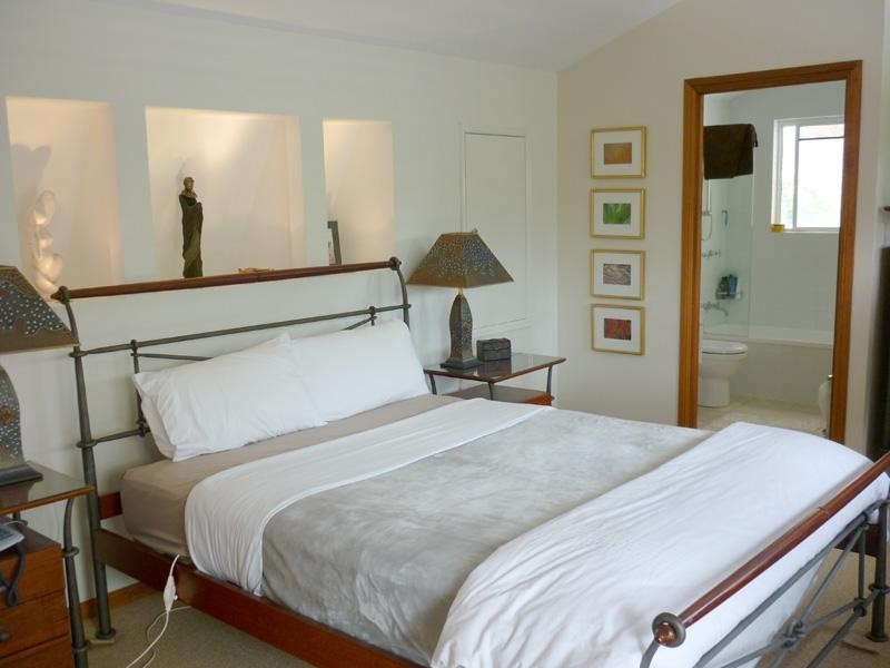 210 Lone Hand Rd, Eumundi QLD 4562