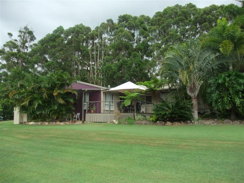 5 Kingsgate Dr, Tinbeerwah QLD 4563