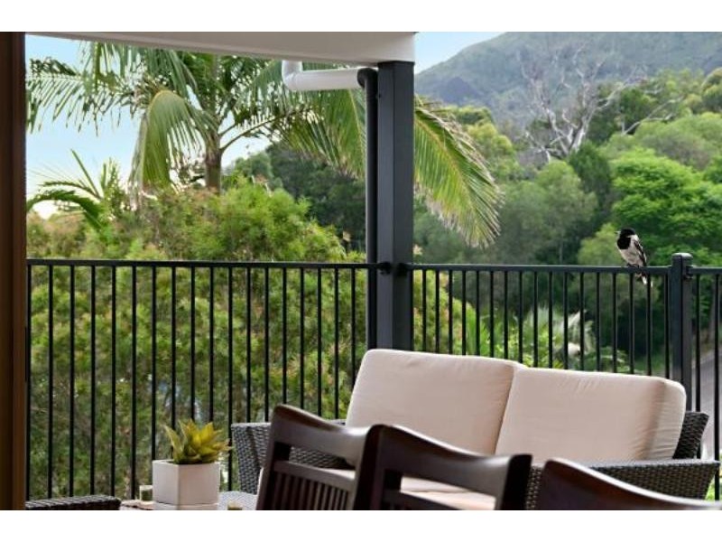 8 Berry Ct, Mount Coolum QLD 4573