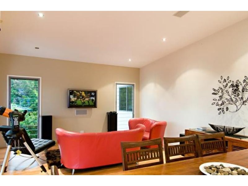 8 Berry Ct, Mount Coolum QLD 4573