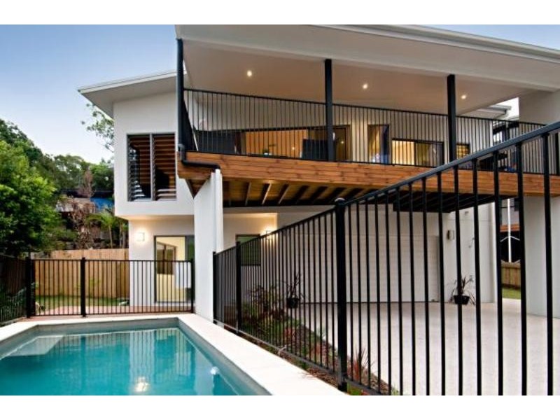 8 Berry Ct, Mount Coolum QLD 4573