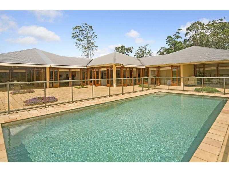 45 Mackay Ct, Tinbeerwah QLD 4563