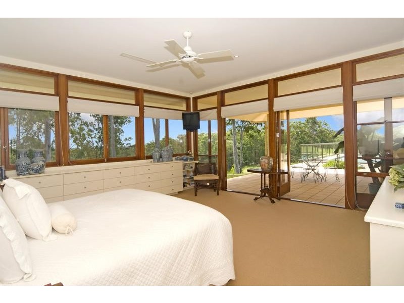 45 Mackay Ct, Tinbeerwah QLD 4563