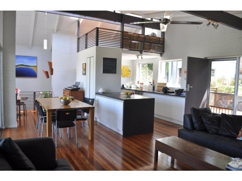 138 Centenary Heights  Rd, Coolum Beach QLD 4573