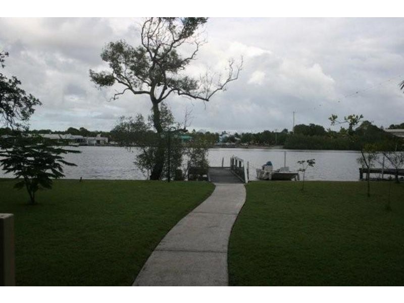 15 Noosa River  Esp, Noosa North Shore QLD 4565