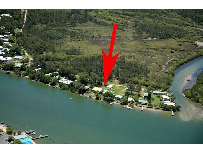 15 Noosa River  Esp, Noosa North Shore QLD 4565