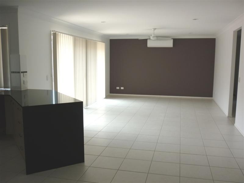 39 Kingsmill  Cct, Peregian Springs QLD 4573