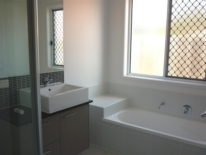 39 Kingsmill  Cct, Peregian Springs QLD 4573