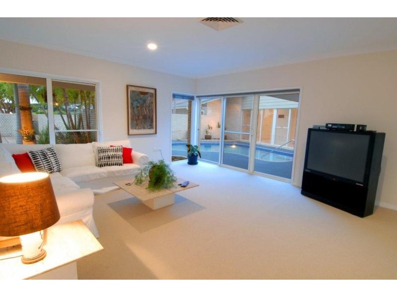 122 Elouera Dr, Ninderry QLD 4561