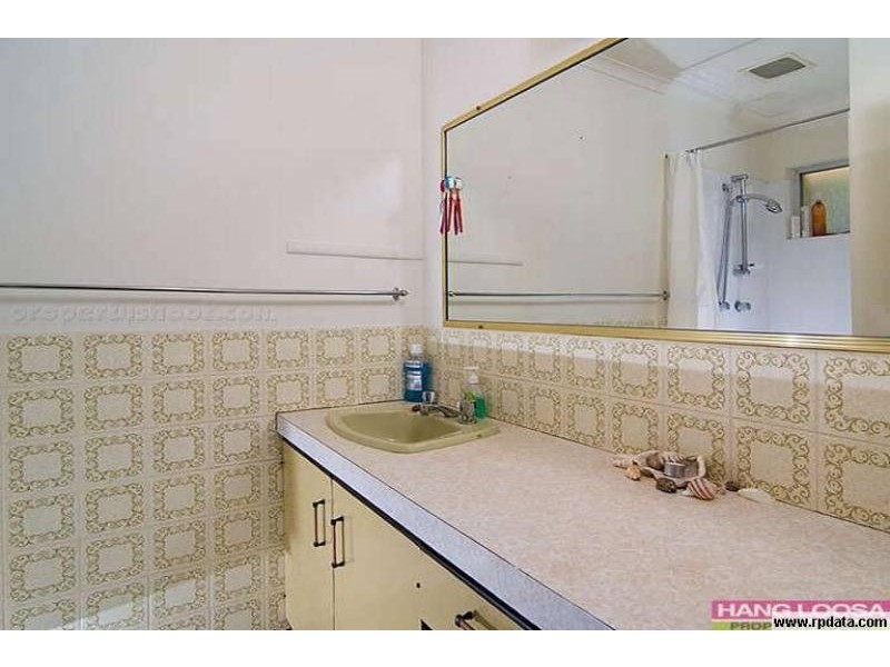 42 Gympie  St, Tewantin QLD 4565
