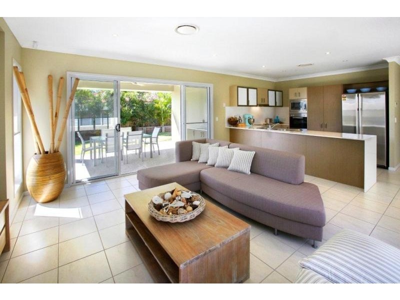 145 The  Ave, Peregian Springs QLD 4573