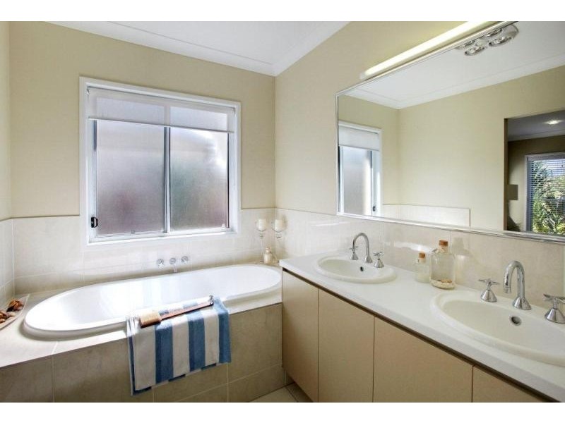 145 The  Ave, Peregian Springs QLD 4573