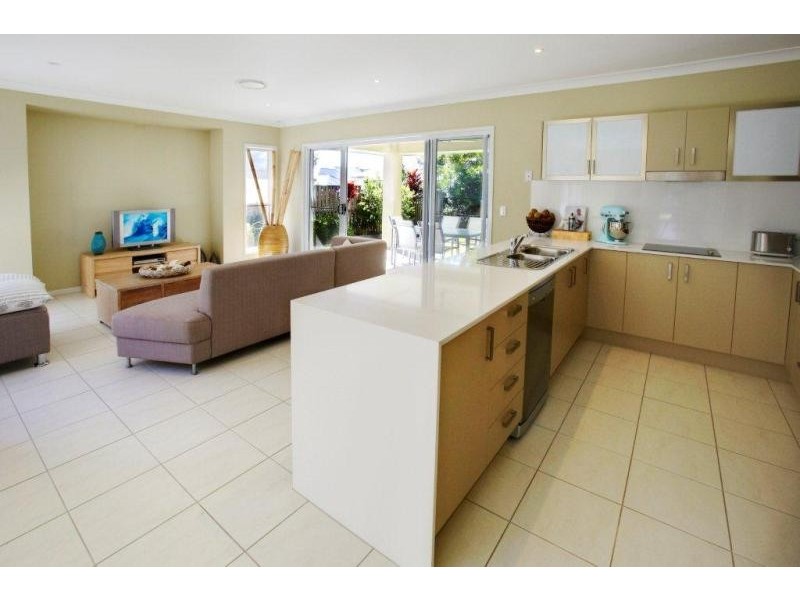 145 The  Ave, Peregian Springs QLD 4573