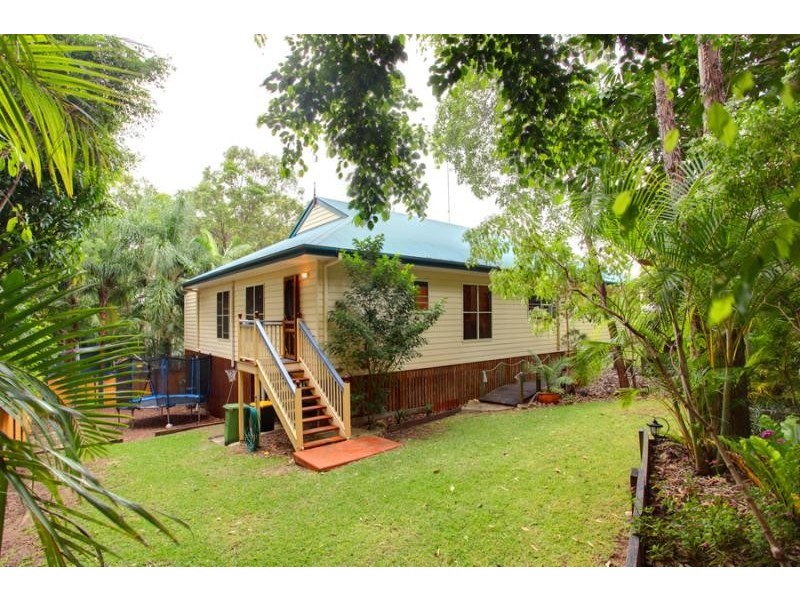 6 Kim Cl, Mount Coolum QLD 4573