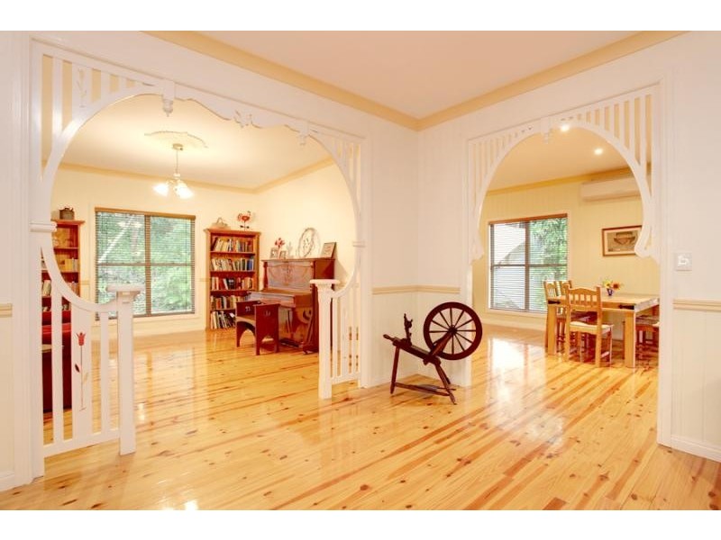 6 Kim Cl, Mount Coolum QLD 4573