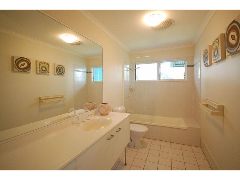 18/289 Weyba Rd, Noosaville QLD 4566