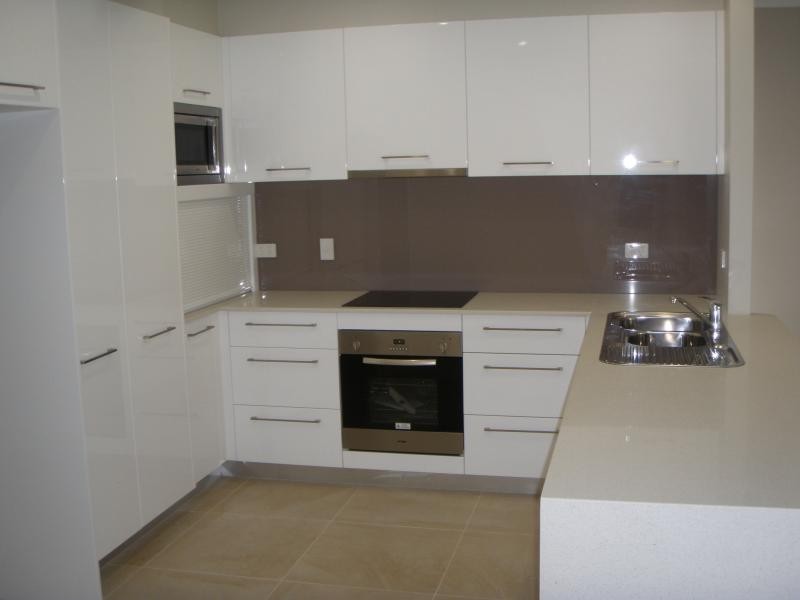 8 Pebble Ct, Peregian Springs QLD 4573