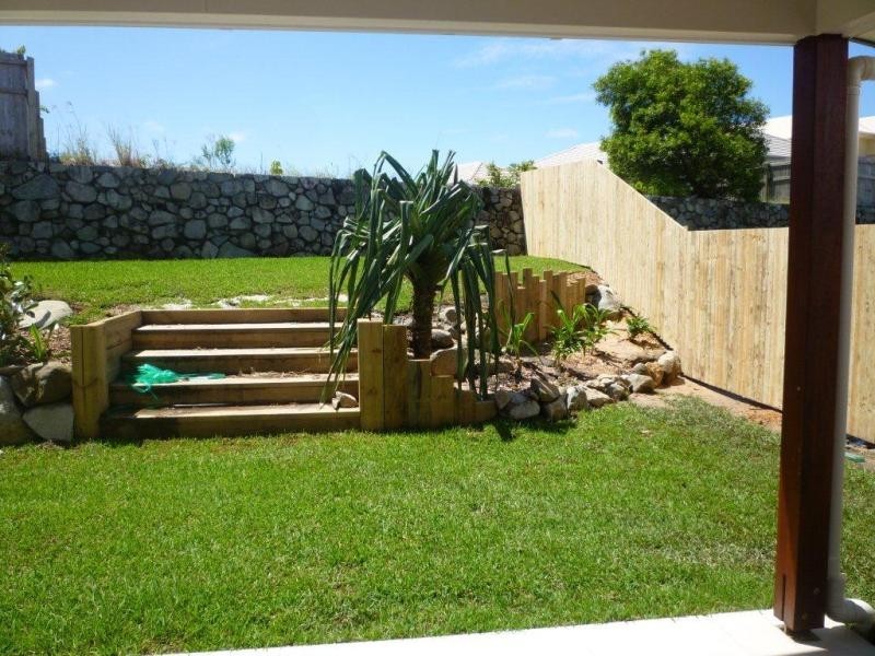 8 Pebble Ct, Peregian Springs QLD 4573