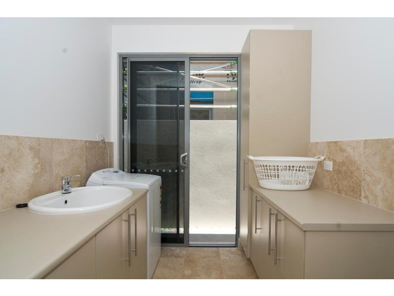 3 Whitehaven  Pde, Yaroomba QLD 4573