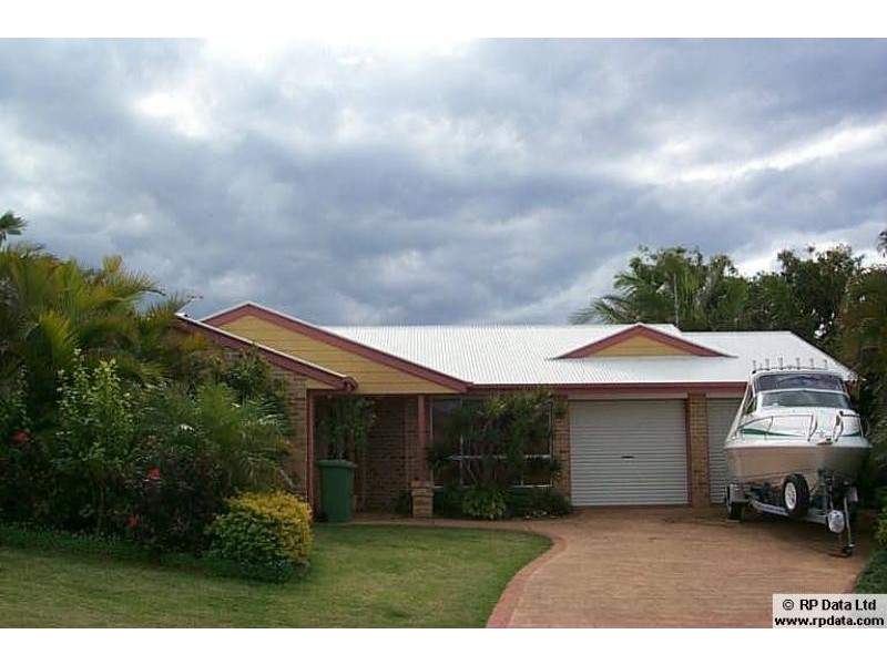 2 Goldcrest  Ct, Sunrise Beach QLD 4567