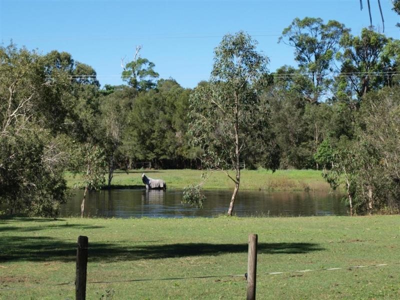 646 Cootharaba Rd, Cootharaba QLD 4565