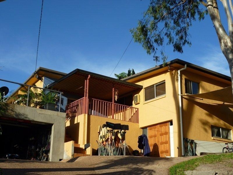 4 Munga St, Coolum Beach QLD 4573