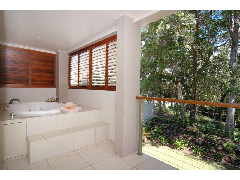 542 Noosa Springs  Dr, Noosa Springs QLD 4567