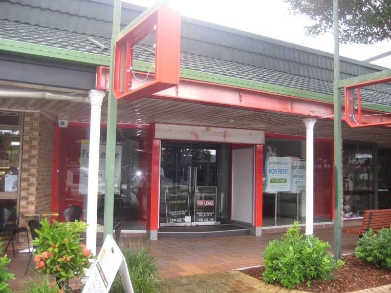 37 Sunshine Beach Rd, Noosa Heads QLD 4567