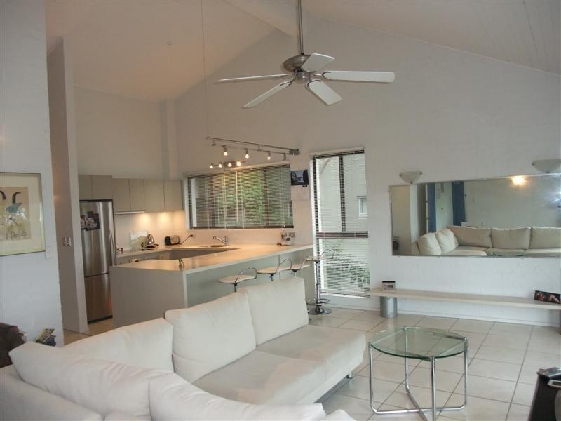 5/16-18 Katharina St, Noosa Heads QLD 4567