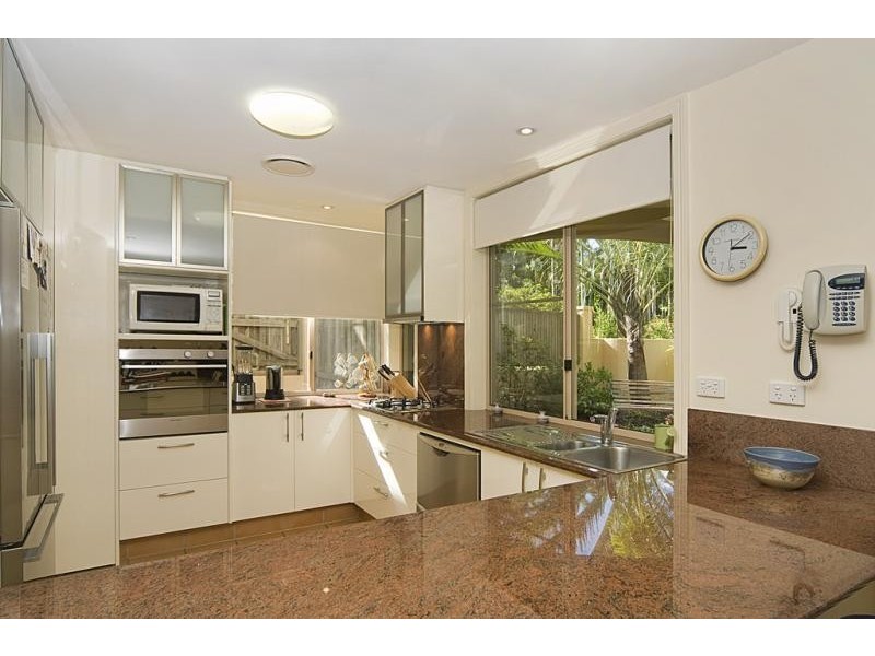 156 Noosa Springs  Dr, Noosa Heads QLD 4567