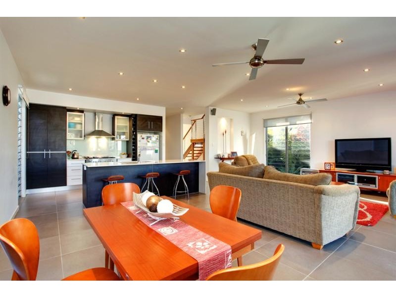 36 Lakedrive Cres, Marcoola QLD 4564