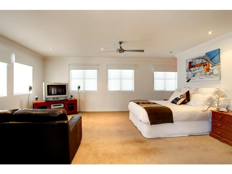 36 Lakedrive Cres, Marcoola QLD 4564