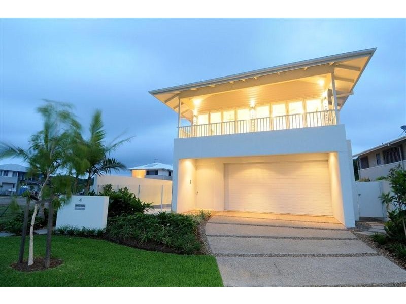 4 Whitehaven Pde, Yaroomba QLD 4573