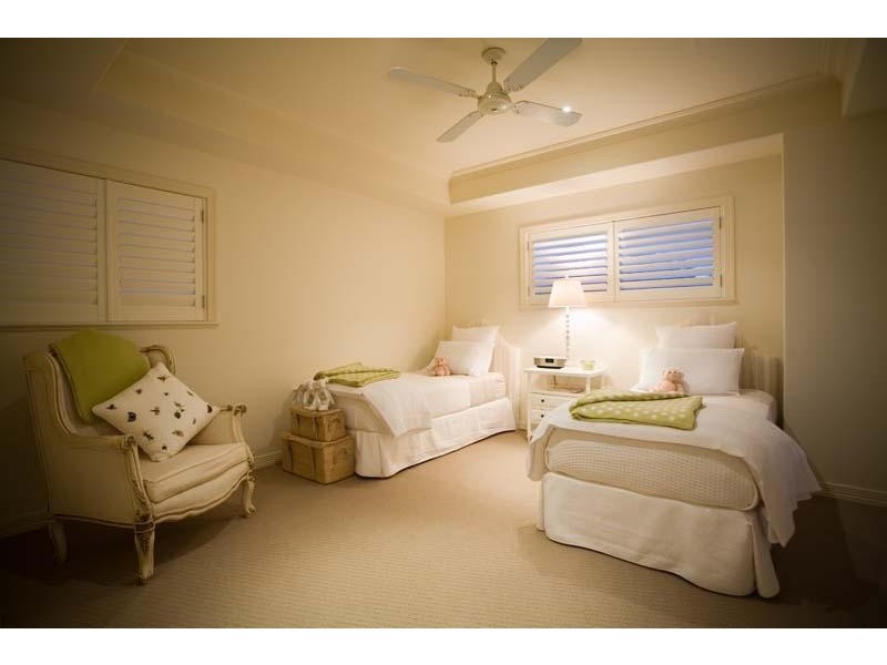 215 Noosa Springs Dr, Noosa Springs QLD 4567